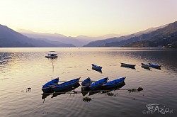 Jezioro Phewa Tal, Pokhara